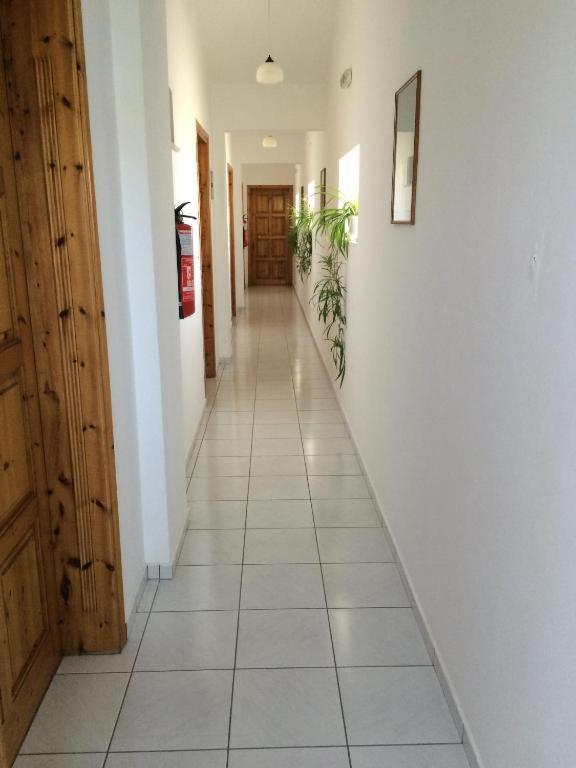 Leventis Apartments Rovies Luaran gambar