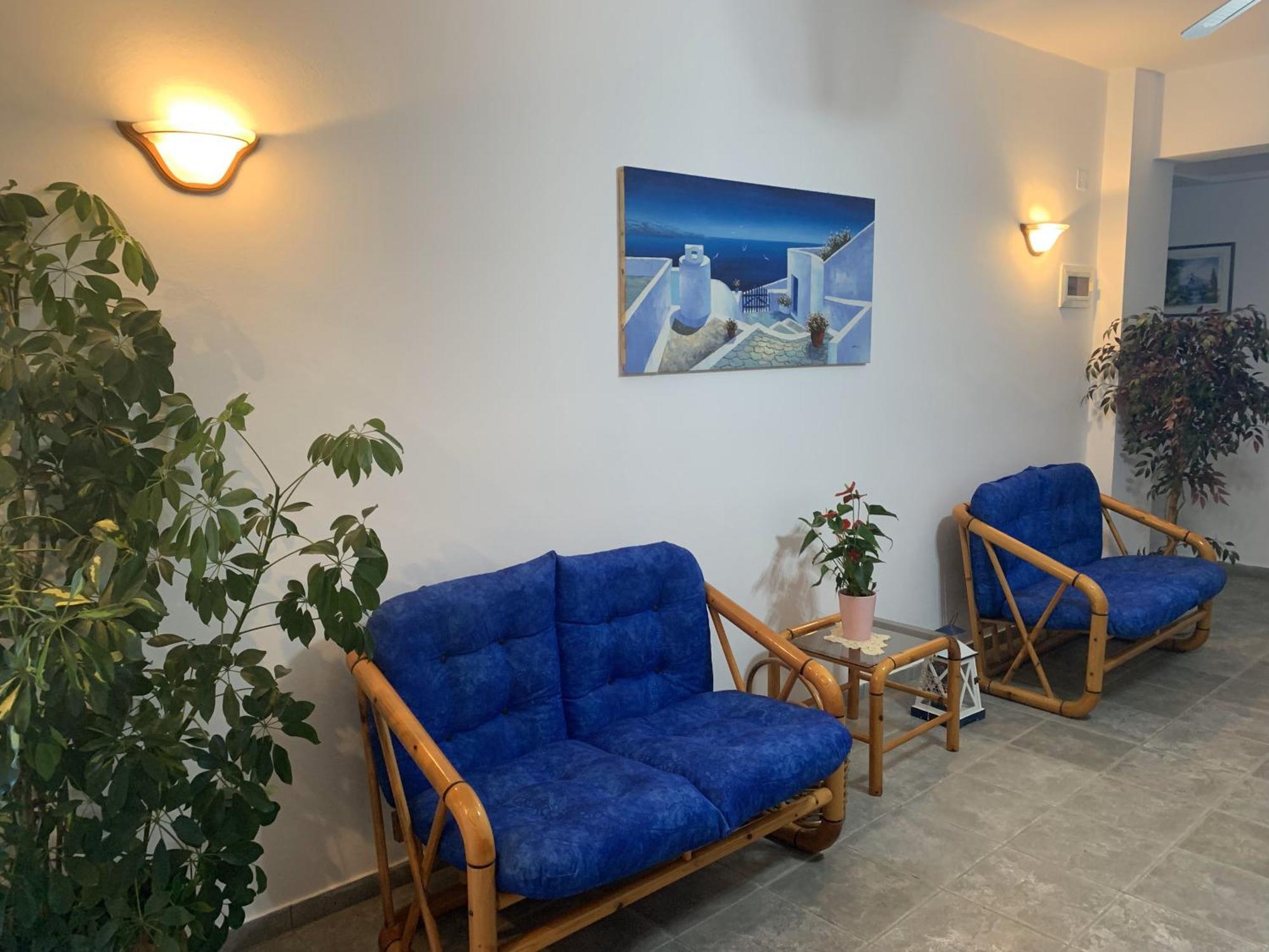 Leventis Apartments Rovies Luaran gambar